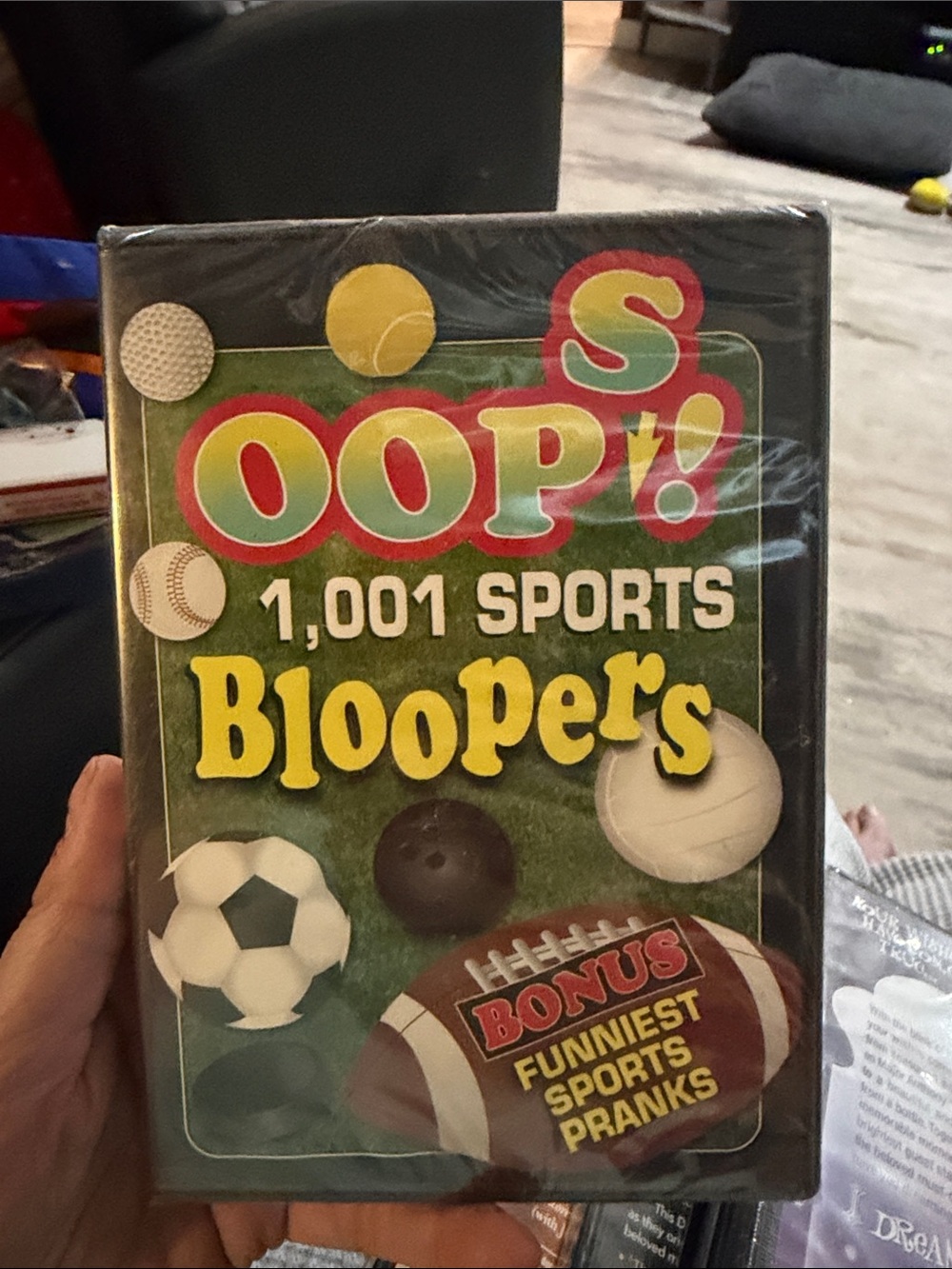 OOPS! 1,001 Sports Bloopers Book - Fun Sports Pranks